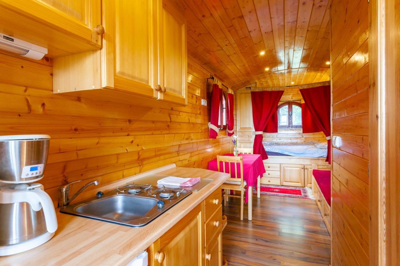 Roulotte-Quinta Hotel Blandas Bagian luar foto